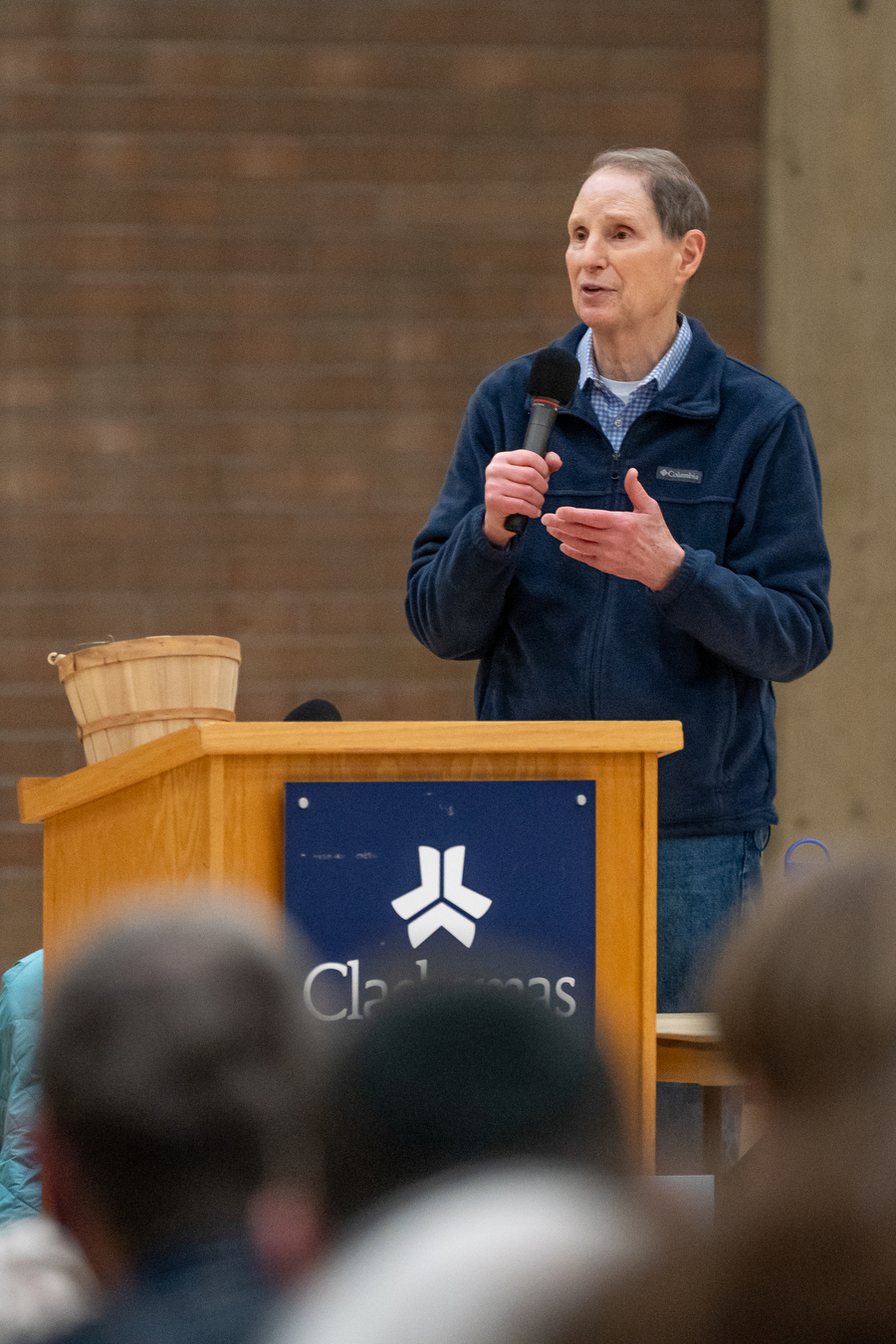 Sen. Ron Wyden addresses students at HRVHS town hall