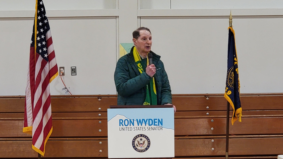 Wyden Announces Town Halls in Columbia Gorge; Eastern, Central and Southern Oregon
